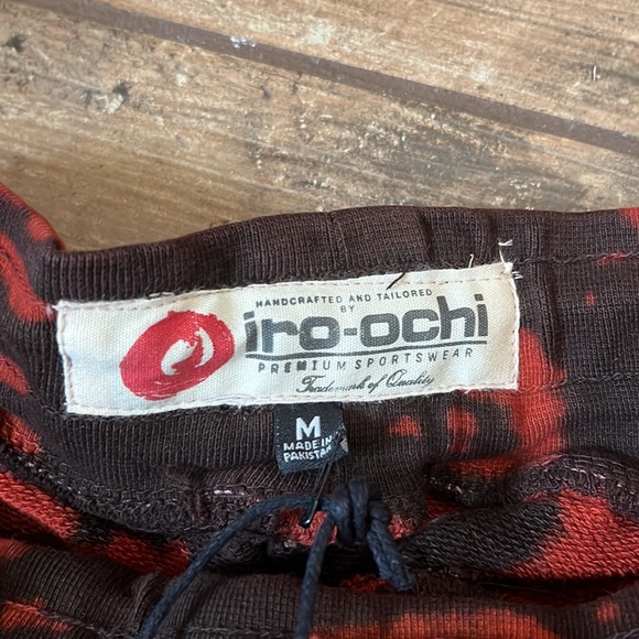 Iro-Ochi | Tie Dye Heart breaker Shorts - Picture 5 of 7